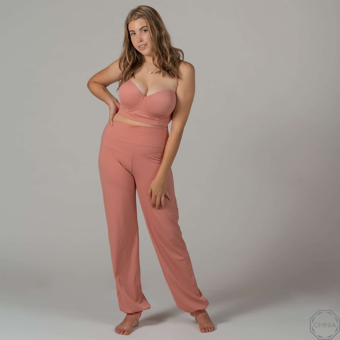 QUARTZ Cuffed Genie Pant