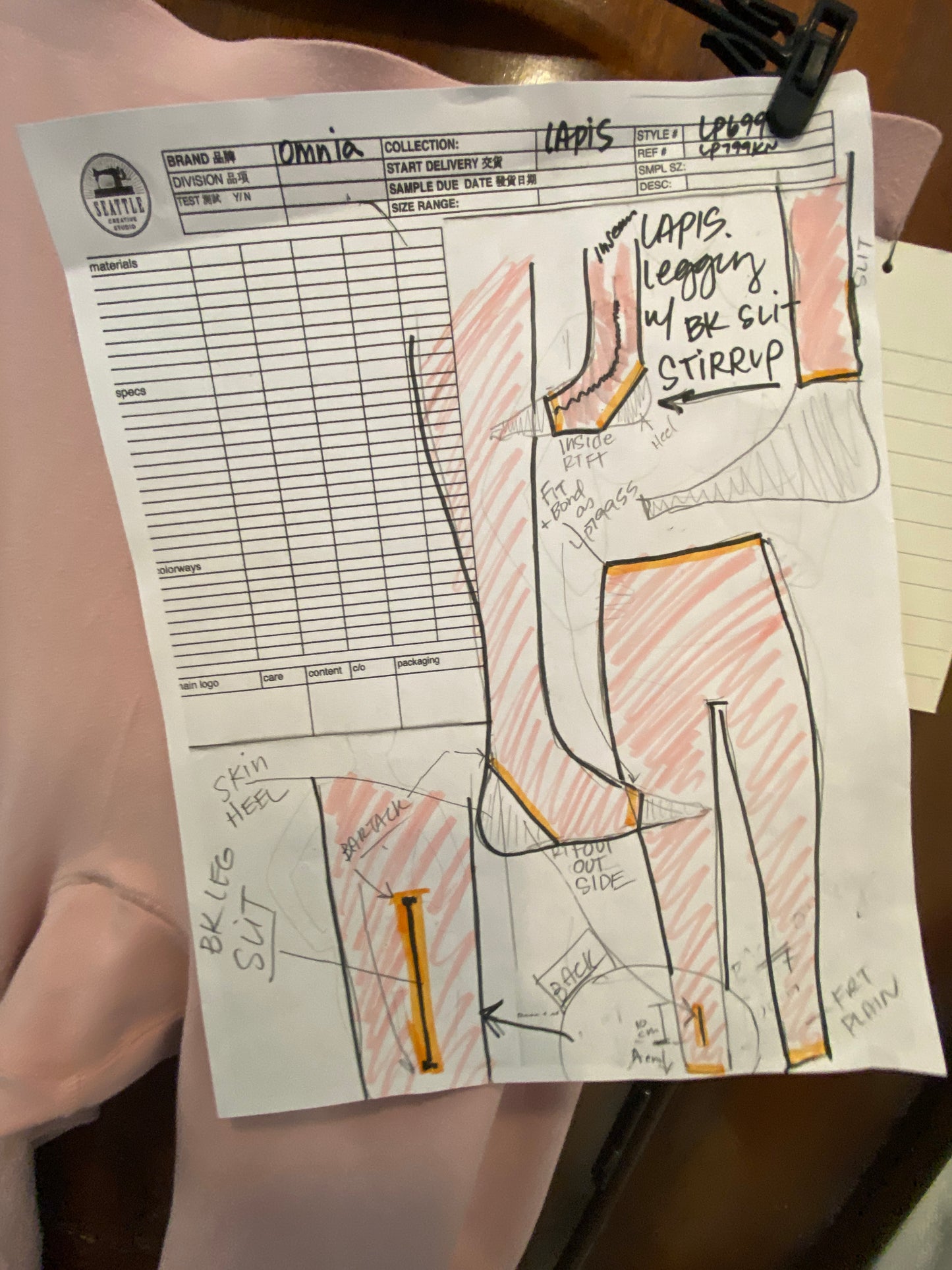 LAPIS Shapely Leggings